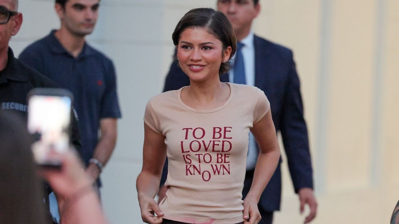 Zendaya Delivers One More Cheeky Bridal Serve for Her ‘The Drama’ Tour